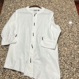 Chico’s Asymmetrical bottom,Button-up Shirt